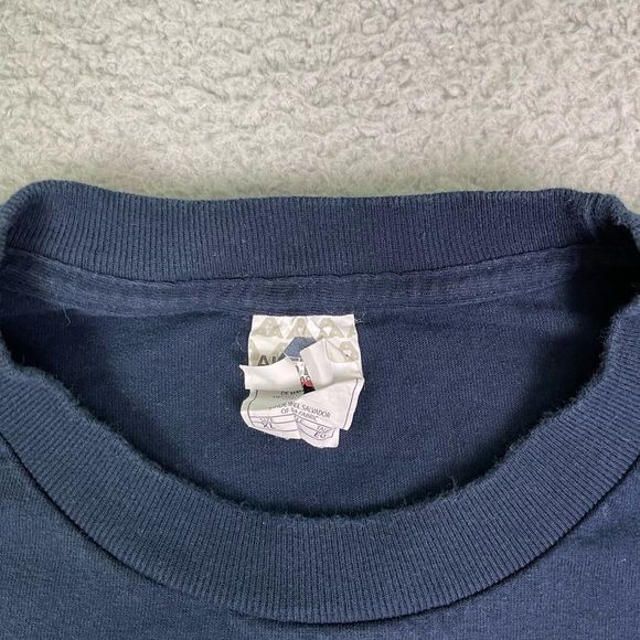 Vintage Hawaii surfing T-shirt - Picture 3 of 4